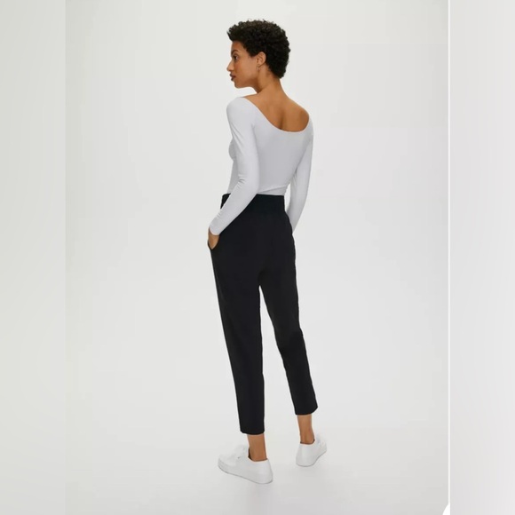 Babaton Arrow Black Pull On High Waisted Joggers - Picture 2 of 10